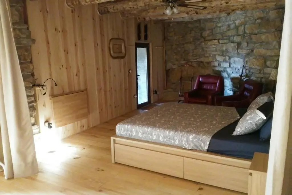 Apartment Ferienwohnung Casa Jaumet: Un Lloc De Pau On Escoltar El Silenci Aramunt
